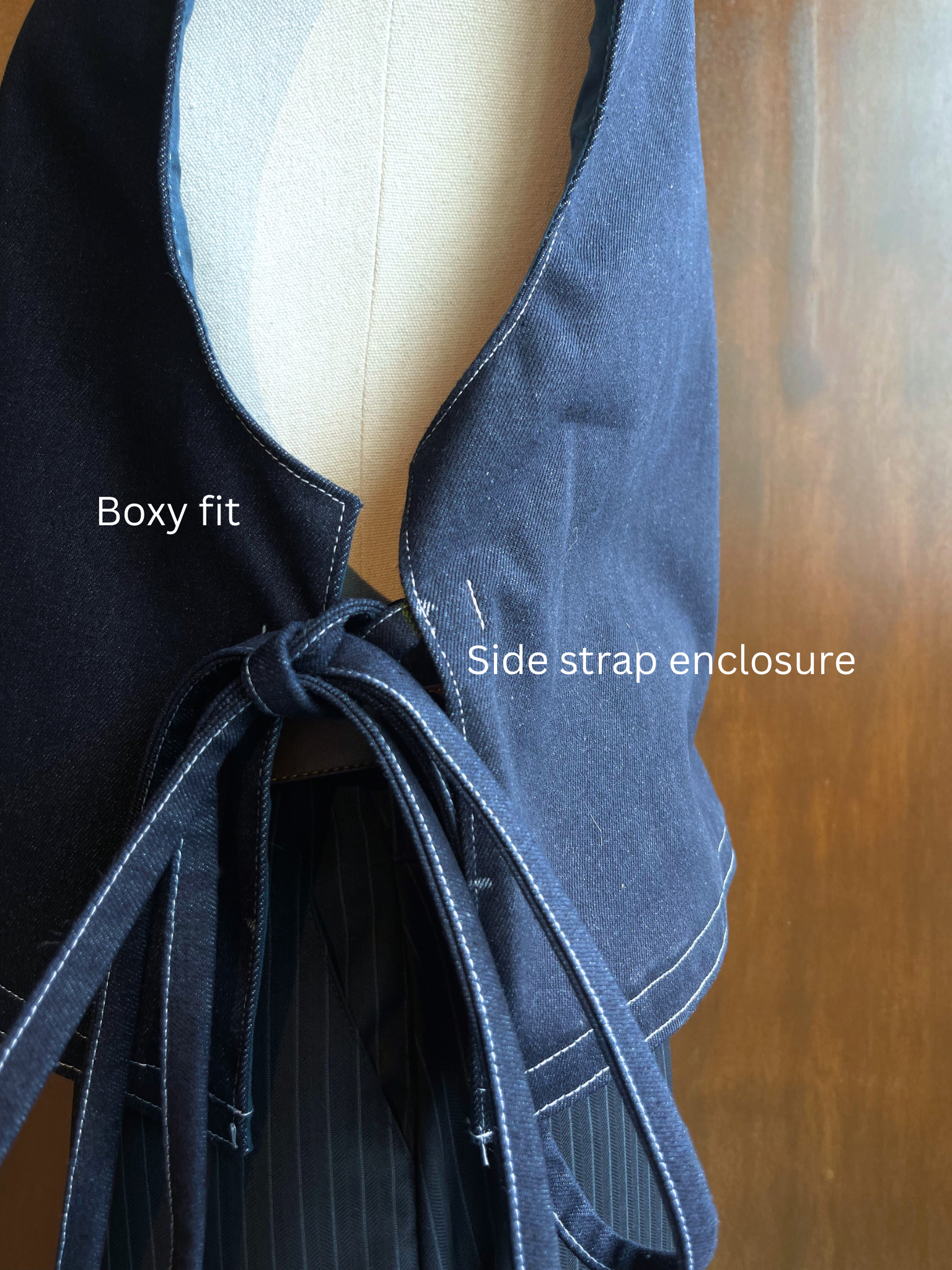 The Tie Bib