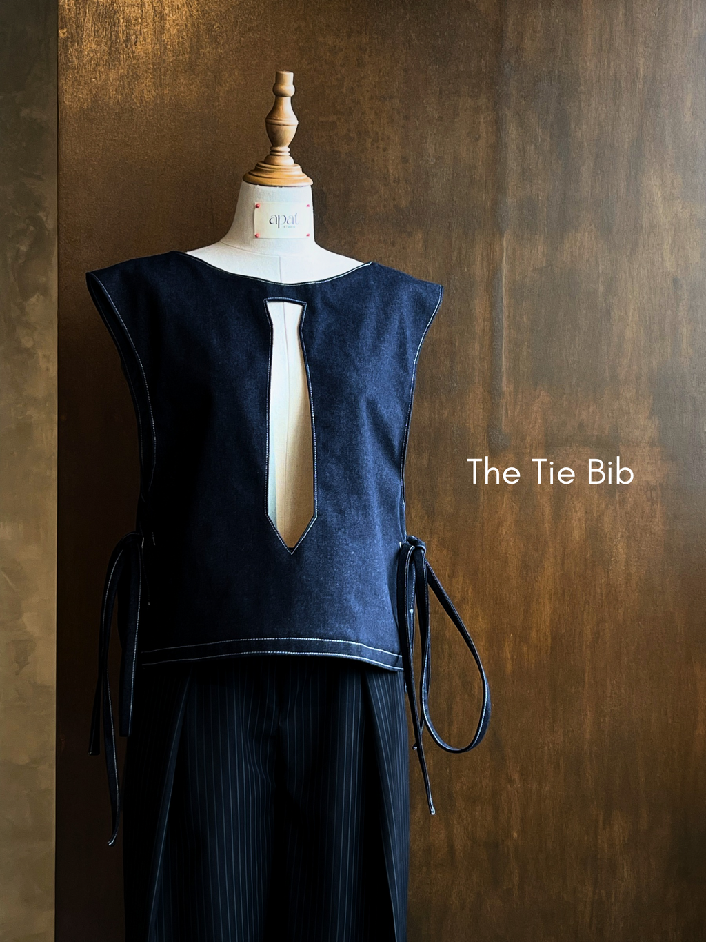 The Tie Bib